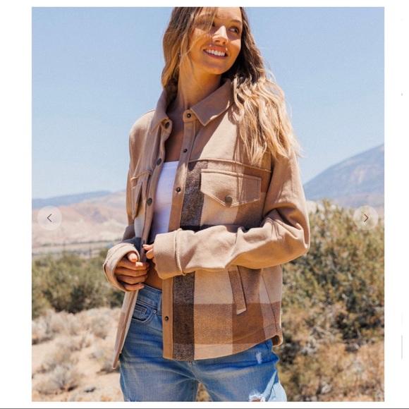 it’s all about The Gingham Check Shirt Jacket with pockets - Picture 5 of 6